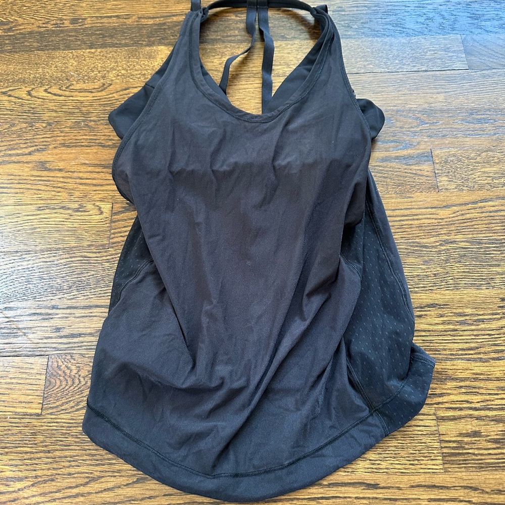 Lululemon athletic top